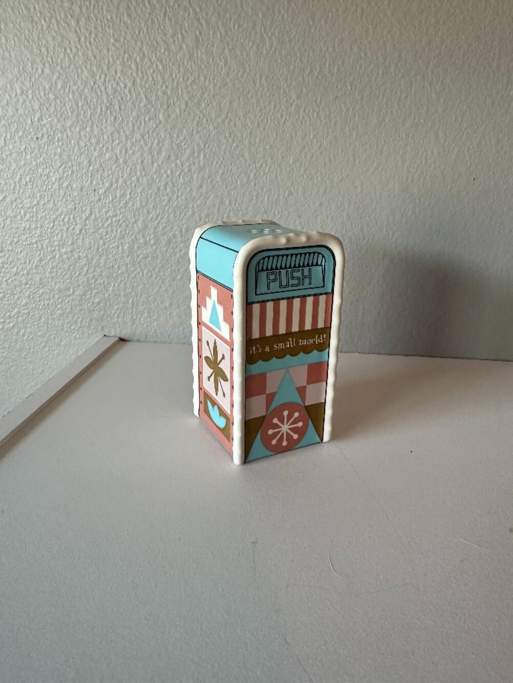 Disney NWT It's a Small World Trash Can Salt Shaker